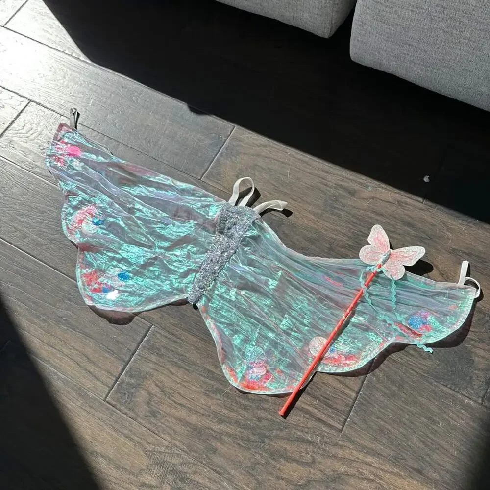 merimeri cape crafted